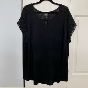 Bobeau Lace Sleeve Keyhole Knit Top